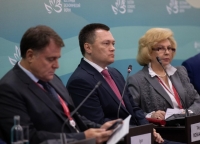 На полях ВЭФ-2022 Генеральный прокурор Российской Федерации Игорь Краснов выступил на сессии «Бизнес под защитой: гарантии стабильности предпринимательства».